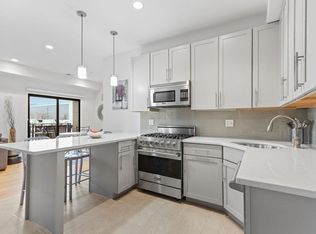 345 D St UNIT 3, South Boston, MA 02127