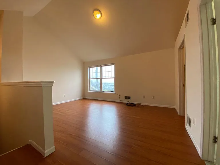 Master bedroom (#3)