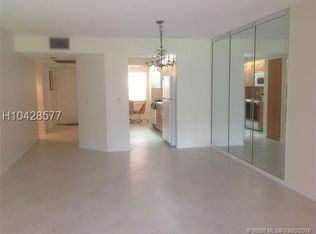 900 SW 125th Way APT 104R, Hollywood, FL 33027