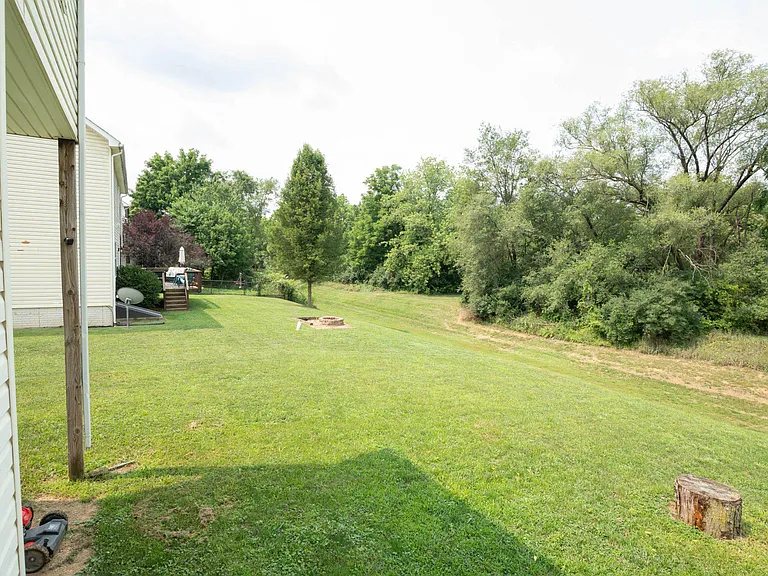 510 Teal Rd N — Photo 71