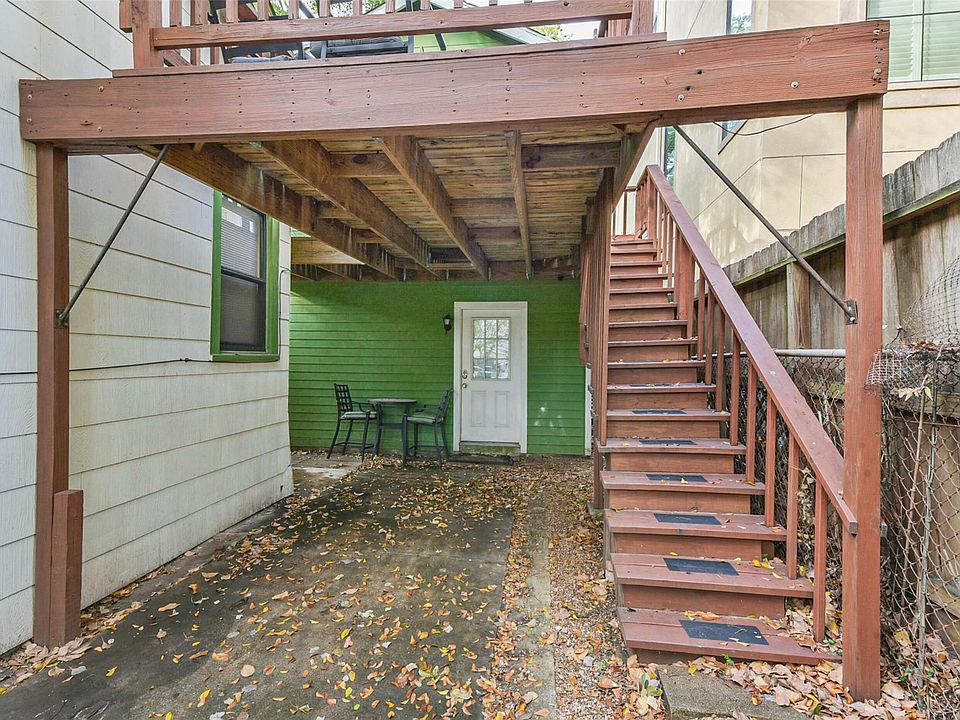 1st image of 402 Bomar St
