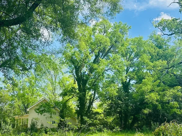 1986 3rd St, Macon, GA 31201