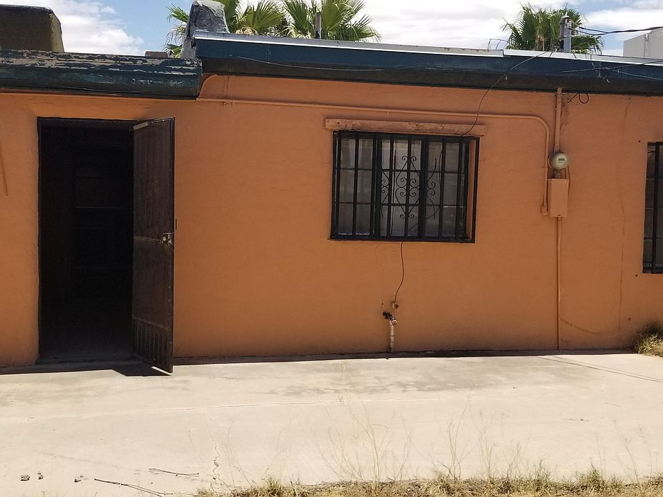 1st image of 537 Barcelona Dr