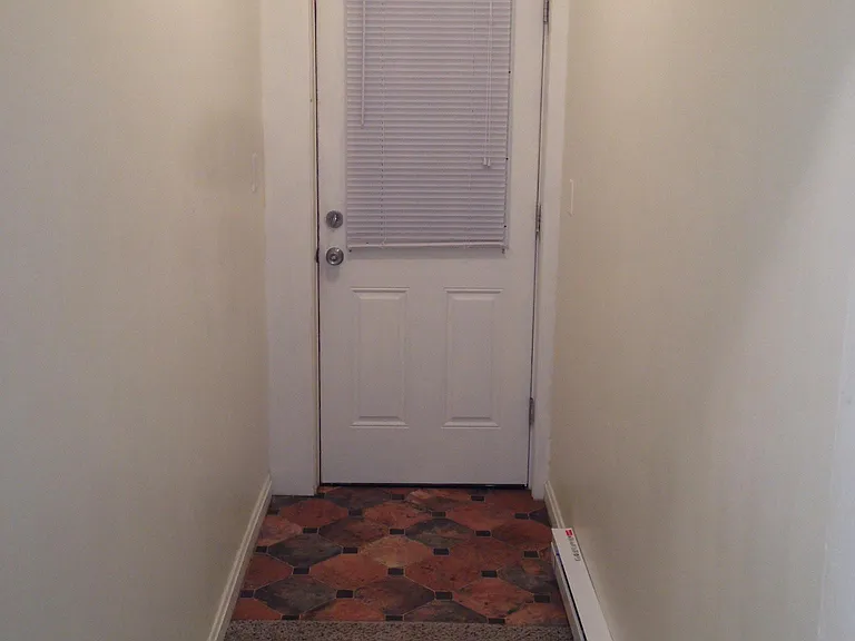 304 Central Ave #4 — Photo 9