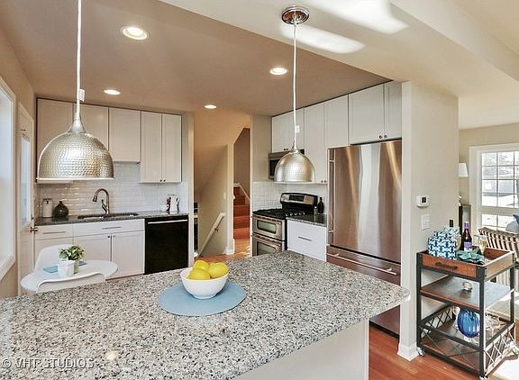 4th image of 15646 W Idlewood Ln