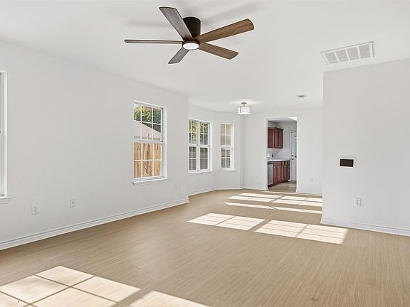 3rd image of 7100 Villita Avenida St