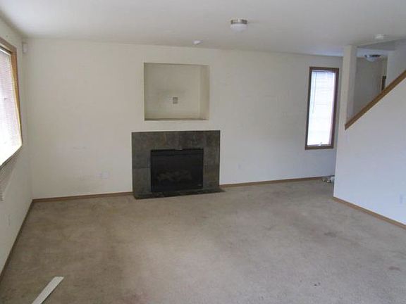 4th image of 102 To 104 167th St E