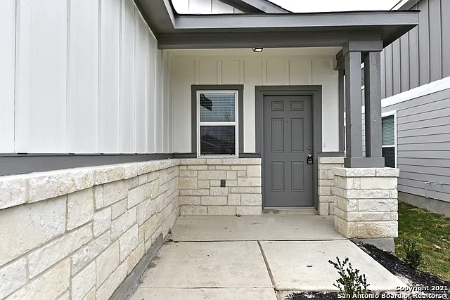 3 bed, 2.0 bath, 1504 sqft, $1,750 — Photo 3