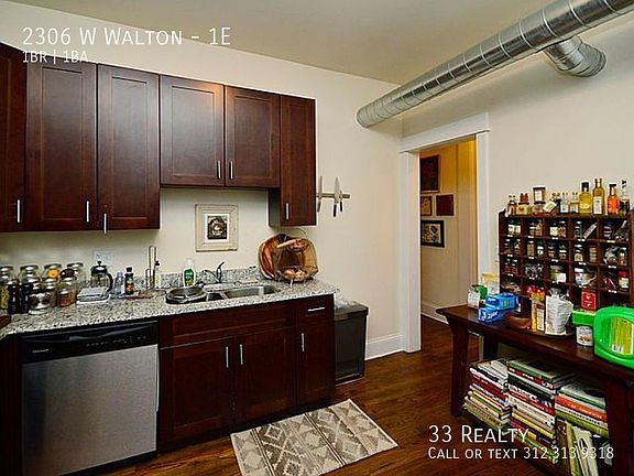 2nd image of 2306 W Walton St #1E