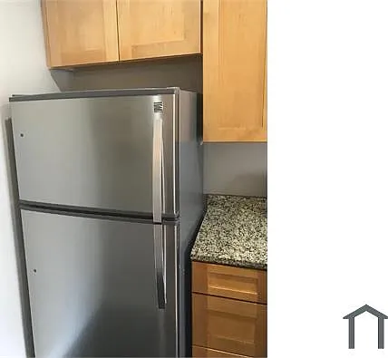 1525 Downing St NE — Photo 11