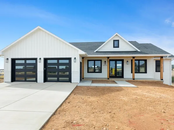 4825 Pikes Peak Ct, Rapid City, SD 57702