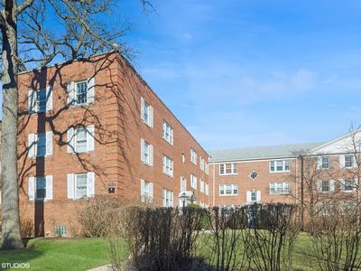 2715 Central St APT 3S, Evanston, IL, 60201
