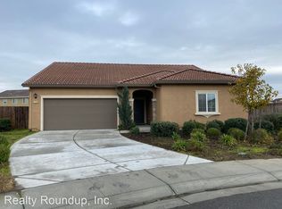 2380 Excalibur Pl, Manteca, CA 95337