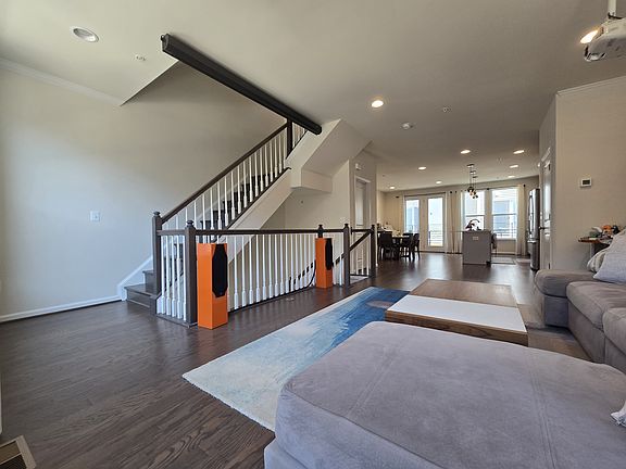 5th image of 4937 Trail Vista Ln