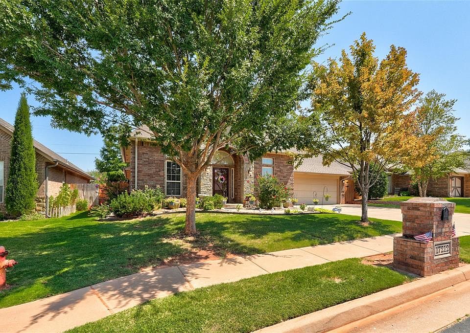 1st image of 17212 Hardwood Pl