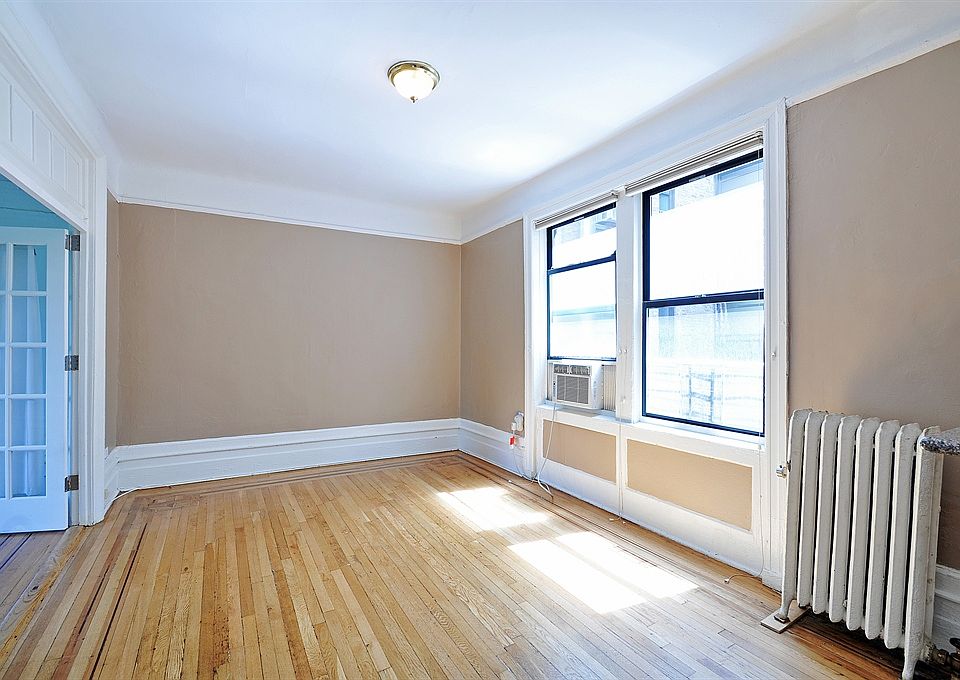 1st image of 510 W 123rd St APT 37