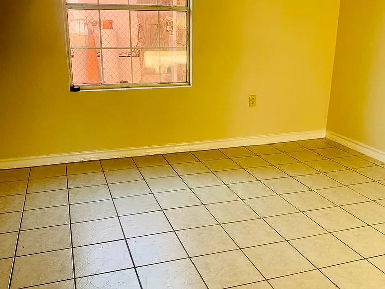 3414 Weeping Willow St — Photo 8