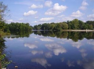 20 Dupre Rd, Bellingham, MA 02019