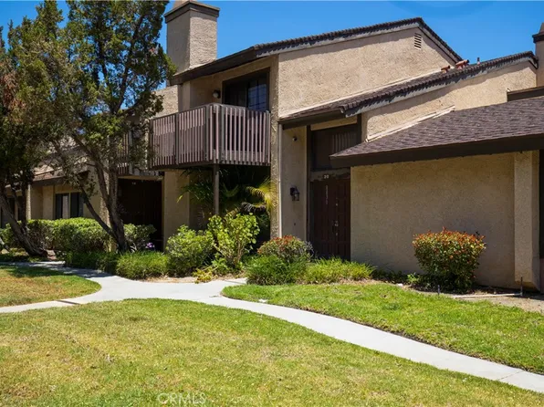 8430 Winnetka Ave Unit 20, Winnetka, CA 91306