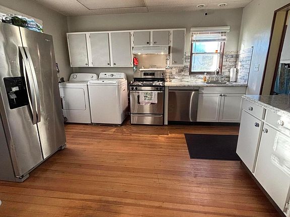 4th image of 10859 Kenyon Rd