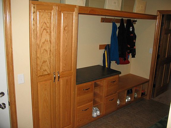 Main floor mud room/laundry