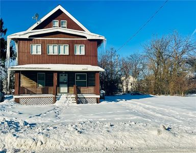 3598 E 149th St, Cleveland, OH, 44120