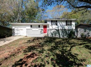 530 Eastbrook Dr NW, Huntsville, AL 35811