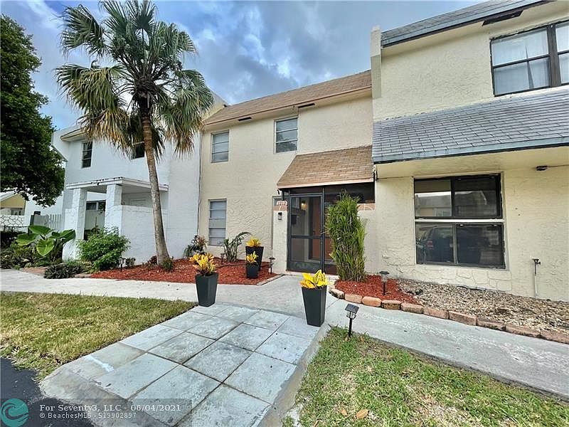 1st image of 1212 Seaview Dr #1212