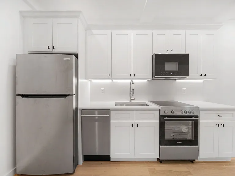 20 W 84th St #2C — Photo 7
