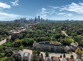 33 Chatsworth Dr #LPH2, Toronto, ON M4R 1R5