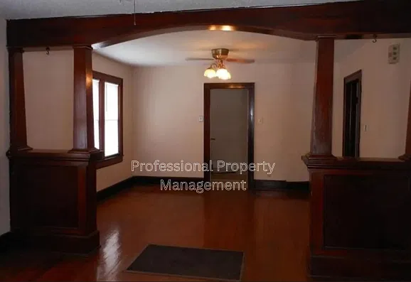 2 bed, 900 sqft, $925 — Photo 2
