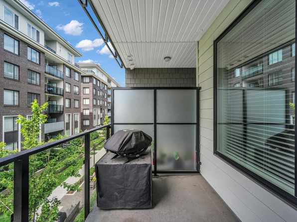 2 bedroom rental in Surrey — photo 14