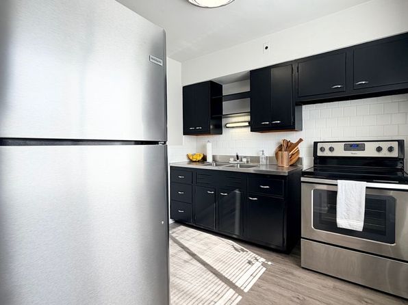 5940-5952 Nagel Ave #5944-2E