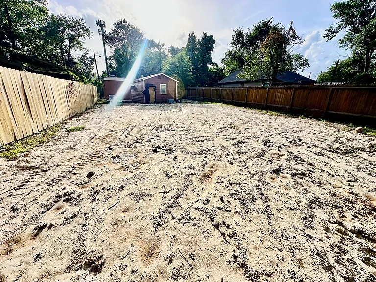 19422 Borders Dr — Photo 8