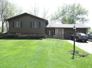 147 Brooklea Dr, Rochester, NY 14624