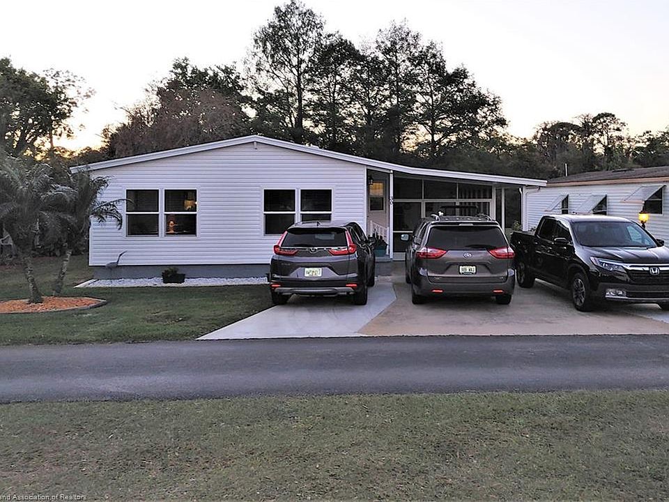 1st image of 30 Venetian Pkwy