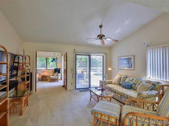 3rd image of 4426 Sea Mist Dr