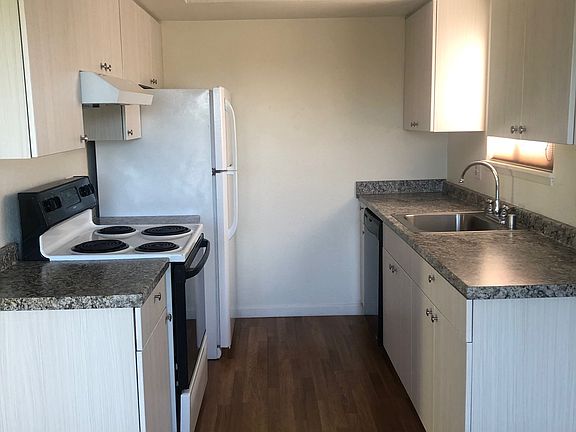 4th image of 26209 Central Ave NE #201