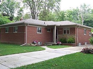 24750 Ross Dr, Redford, MI 48239