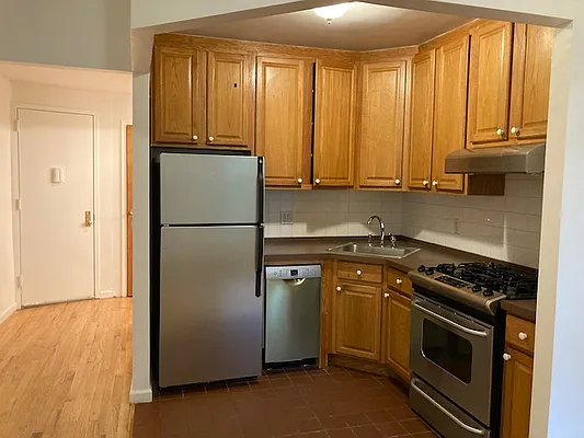 Rented by Garfield Realty  | media 13