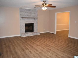 111 Punkin Dr, Huntsville, AL 35811