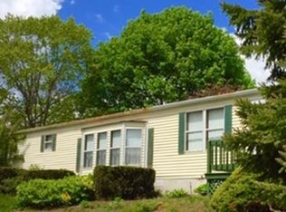 10 Cedar Ln, Rockland, MA 02370