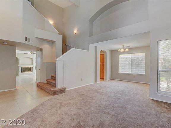 4th image of 1517 Blanco Dr