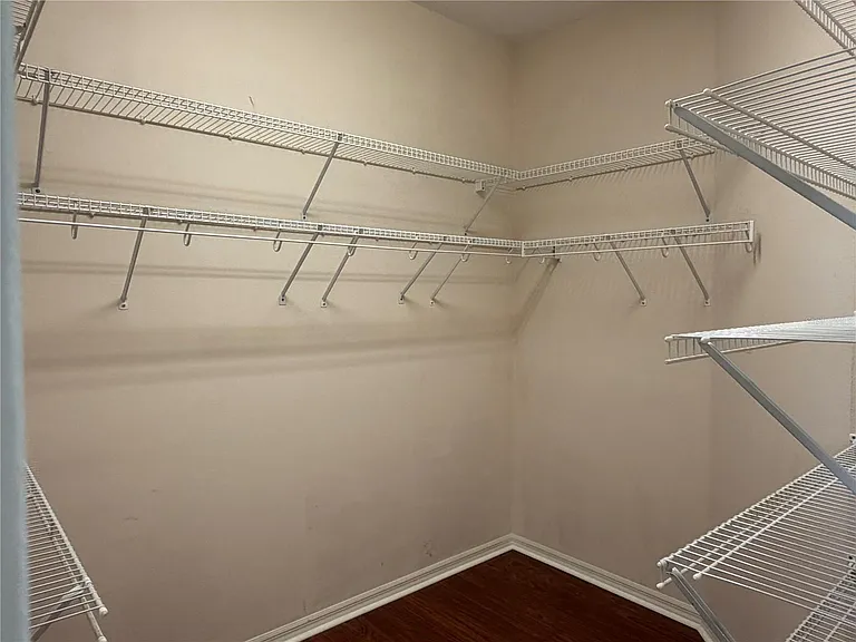 10237 Facet Ct — Photo 25