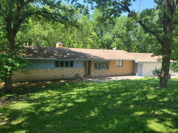 517 Guttenberg Hts, Fergus Falls, MN 56537