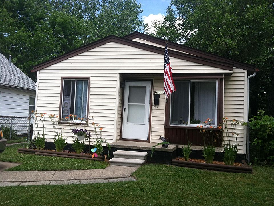 1st image of 1777 E Evelyn Ave