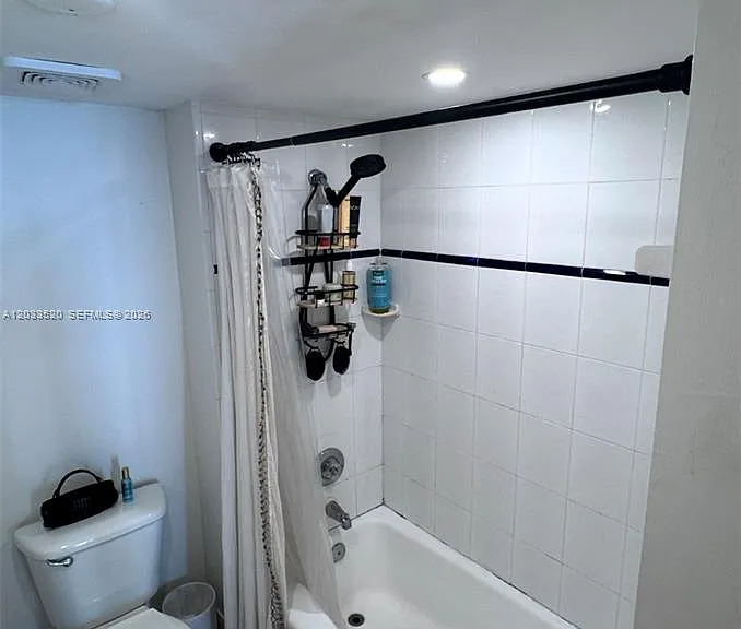 9227 SW 87th Ave #B7 — Photo 6