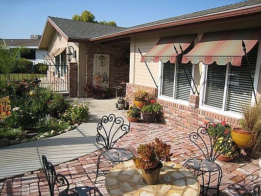 2nd image of 100 Village Way