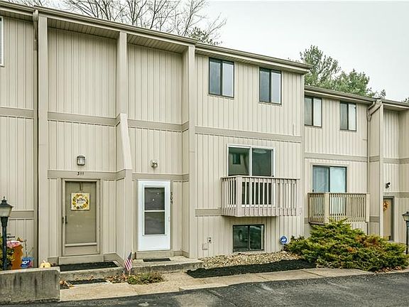 3rd image of 309 Bellwood Ct