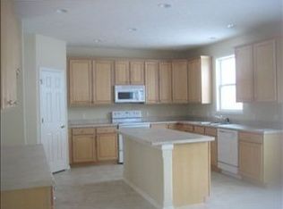 16861 Locust St, Omaha, NE 68116